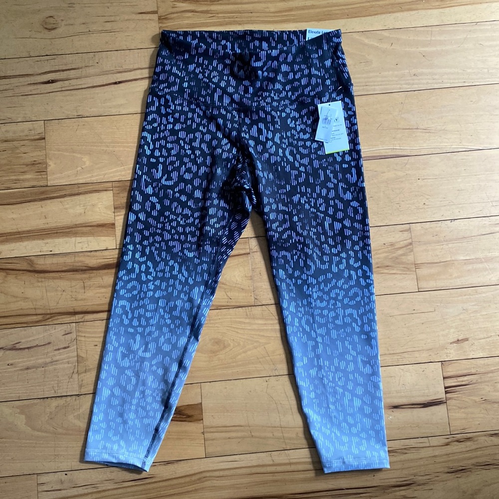 #NWT Old Navy Elevate Leggings 7/8 Ankle High Rise